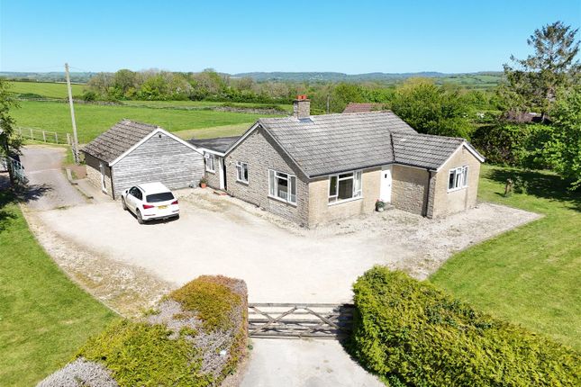 3 bed property, in Bowridge Hill, £650,000