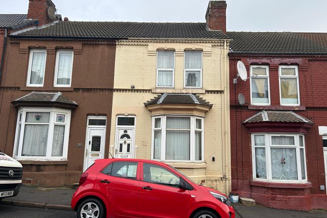 2 bed property, in Belmont Avenue, £75,000