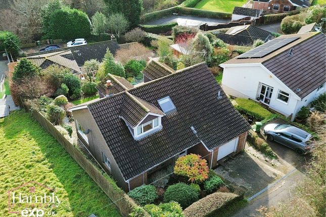 3 bed property, in Ysgubor Fach, £400,000