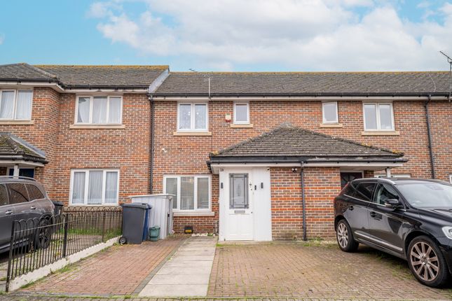 3 bed property, in Cookham Close, £514,950