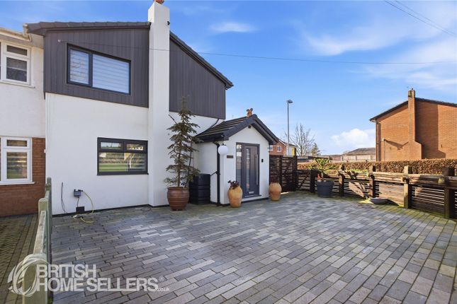 3 bed property, in School Lane, £300,000