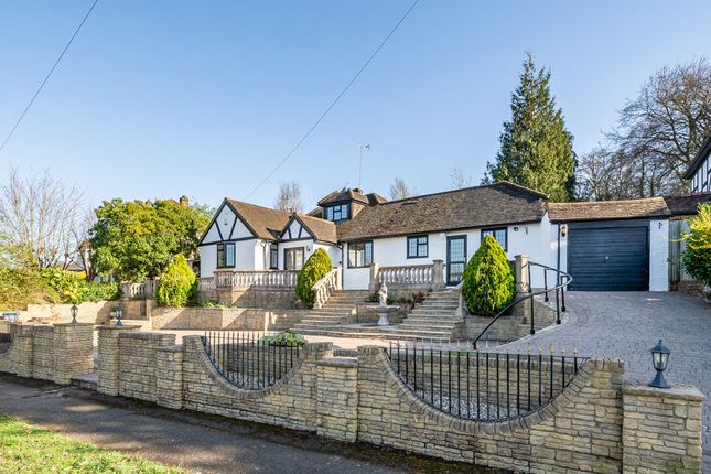 3 bed property, in Woodside Road, £760,000