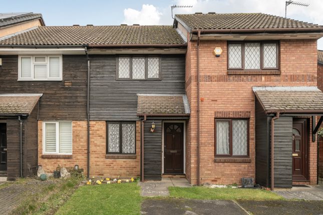 2 bed property, in Eamont Close, £425,000