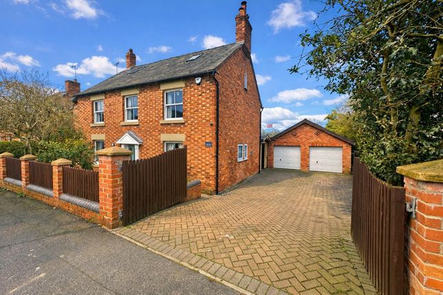 5 bed property, in Old Chester Road, £775,000
