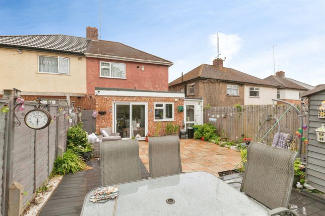 2 bed property, in Astill Drive, £230,000