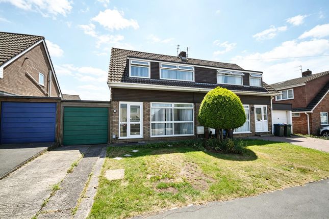 3 bed property, in Hengrove Lane, £325,000