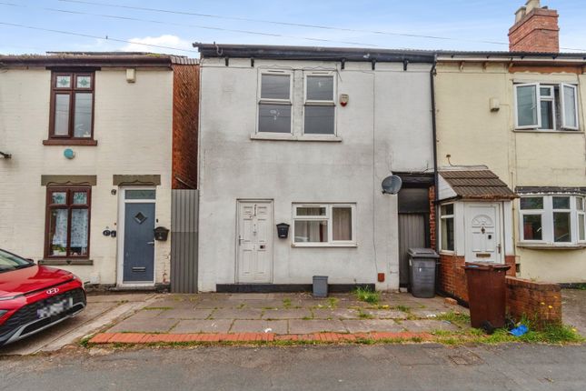 3 bed property, in Bushbury Road, £170,000