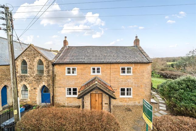 5 bed property, in Bower Hinton, £625,000