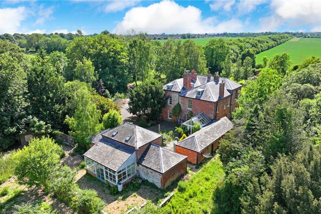 7 bed property, in Howell Road, £700,000