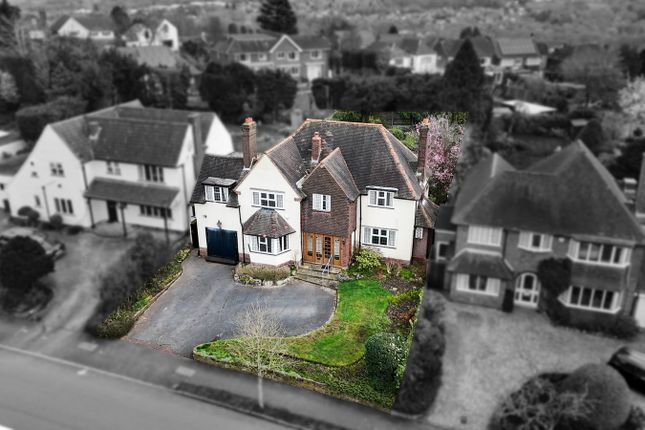 4 bed property, in St. Bernards Road, £725,000