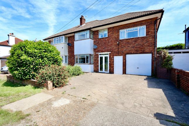 4 bed property, in Standard Road, £600,000