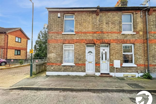 3 bed property, in Beacon Road, £180,000