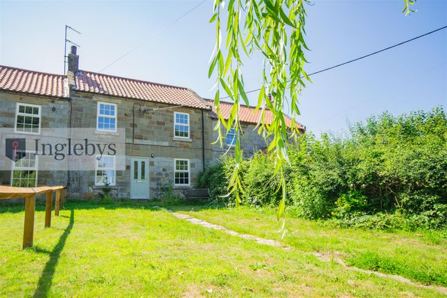 3 bed property, in Petch's Cottages, £260,000