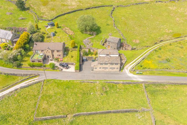 5 bed property, in Old Mount Road, £895,000