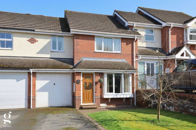 3 bed property, in Oldfields Close, £235,000