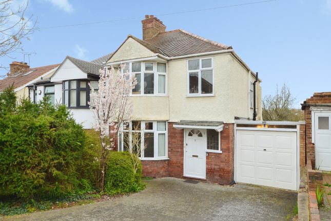3 bed property, in Woodcroft Avenue, £639,950