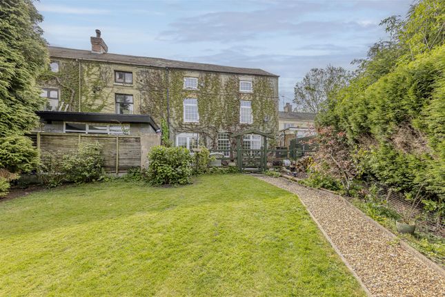 4 bed property, in Colclough Lane, £425,000