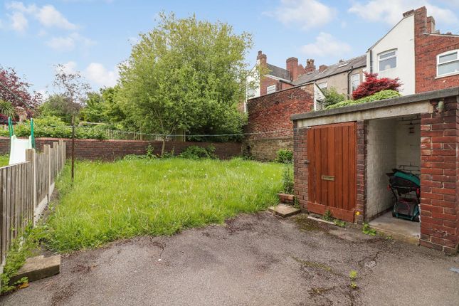 3 bed property, in Anns Road North, £235,000