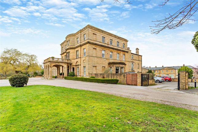 1 bed property, in York Road, £249,950