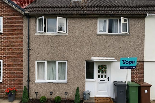 3 bed property, in Holly Drive, £360,000