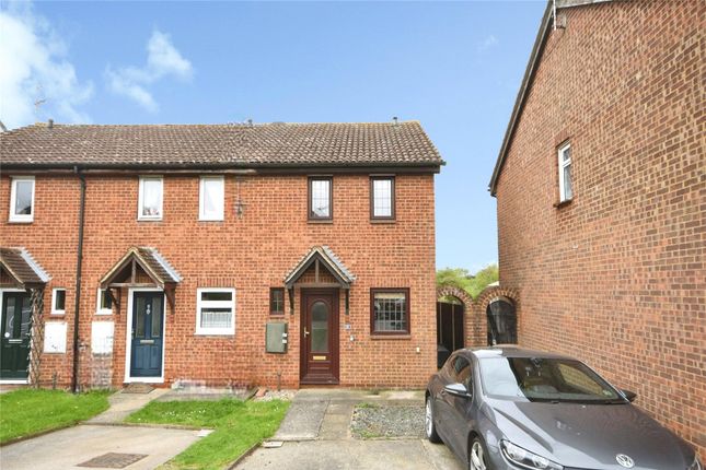 2 bed property, in Beadle Way, £270,000