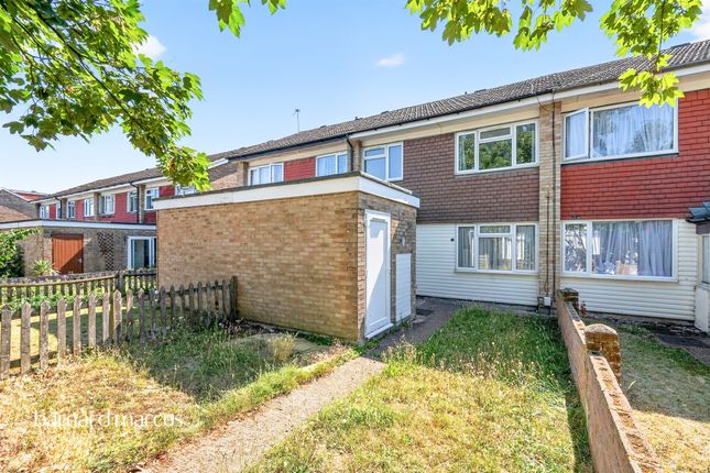 3 bed property, in Ormonde Avenue, £400,000