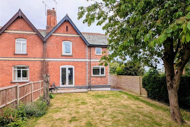 3 bed property, in Ocle Pychard, £375,000