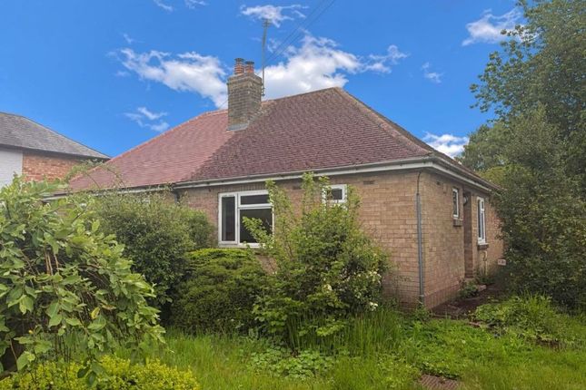 1 bed property, in The Bungalow, £140,000