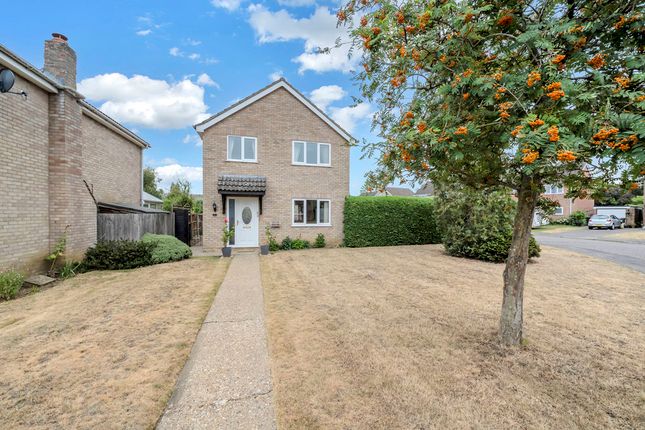 3 bed property, in Birch Road, £325,000