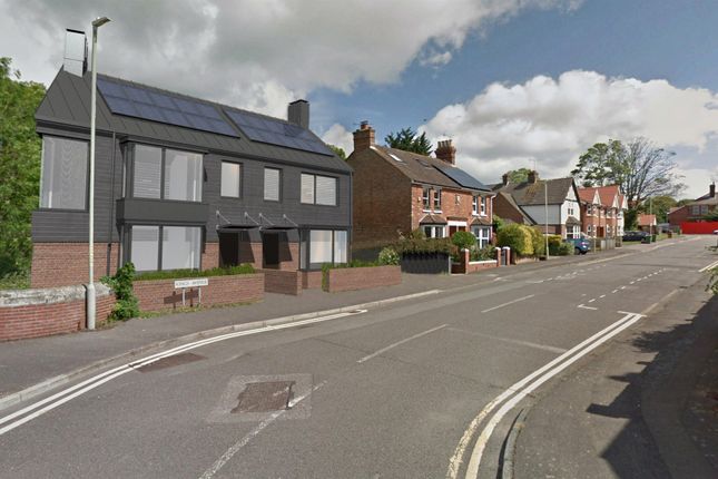 Land, in Kings Avenue, £250,000