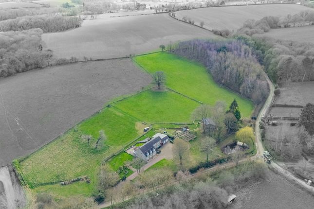 5 bed property, in Cradley, £1,200,000