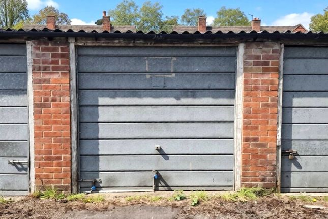 Studio, in Garage 33, £5,000