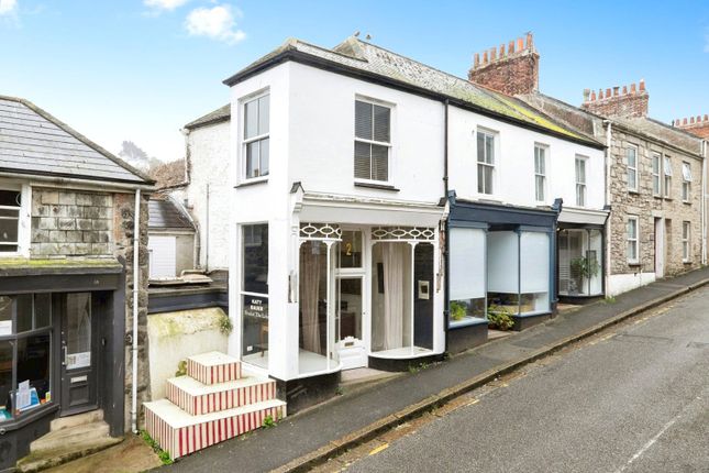 1 bed property, in Bedford Road, £275,000