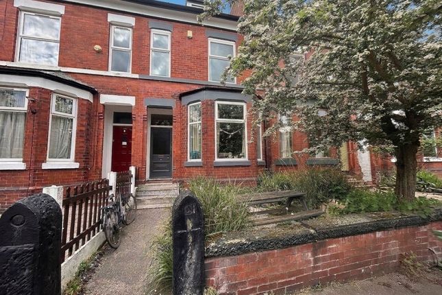 5 bed property, in Lausanne Road, £520,000