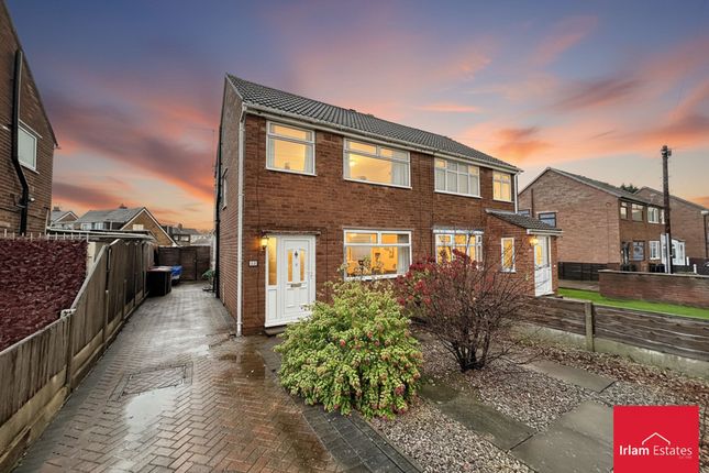 3 bed property, in Colling Close, £245,000