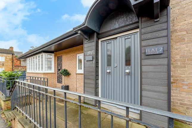 2 bed property, in High Street, £195,000
