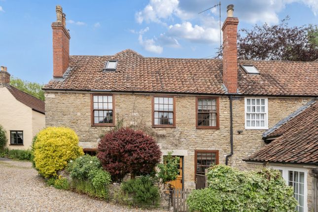 3 bed property, in Willow Vale, £425,000