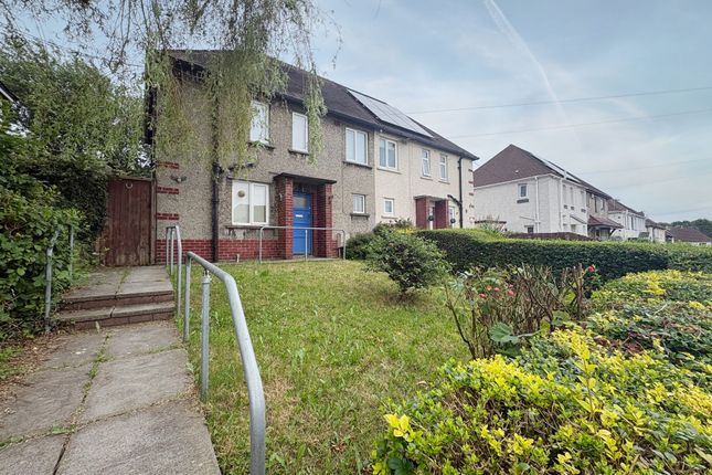 3 bed property, in Talbot Road, £125,000