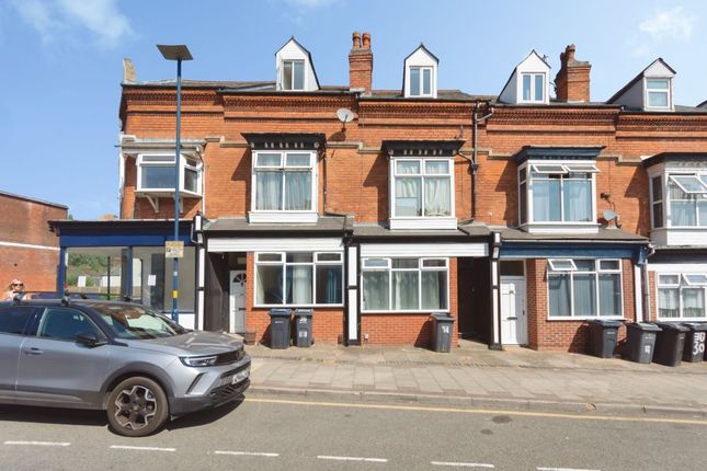 5 bed property, in 34 Bournville Lane, £300,000