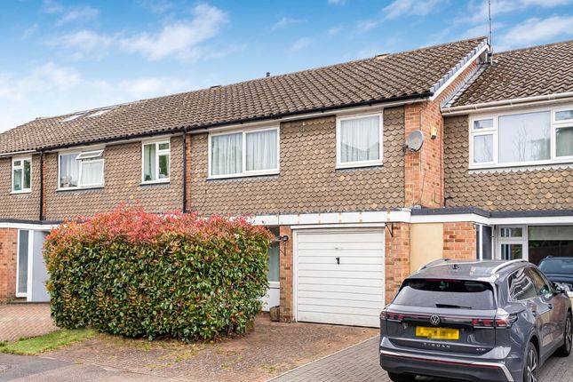 3 bed property, in St Michaels Close, £535,000