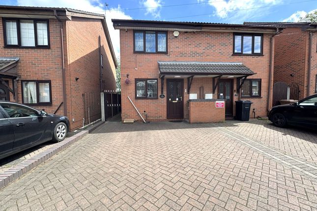 2 bed property, in St Annes Road, £165,000
