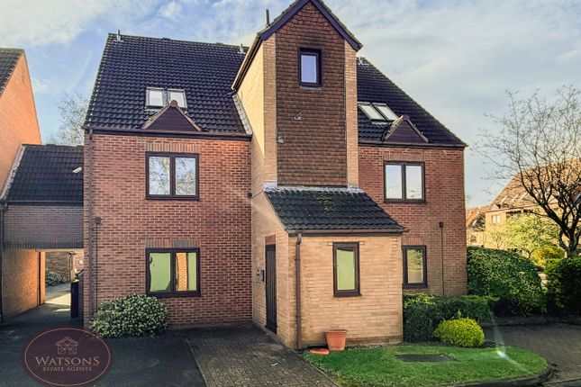 2 bed property, in Teal Wharf, £120,000