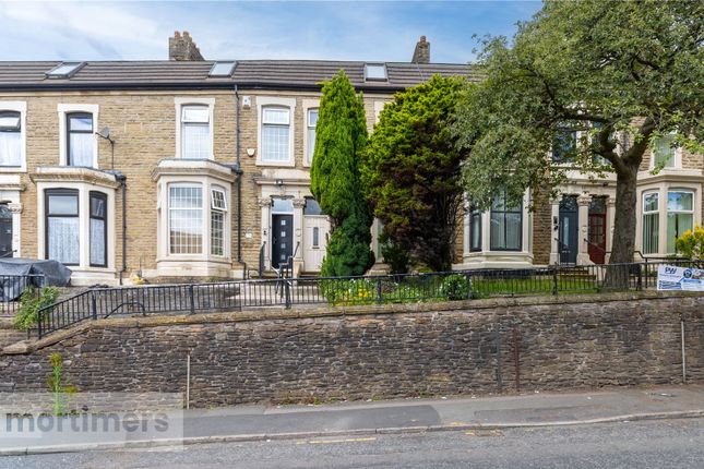 4 bed property, in Whalley New Road, £190,000