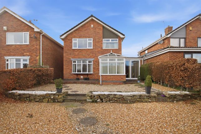 3 bed property, in Linden Avenue, £250,000
