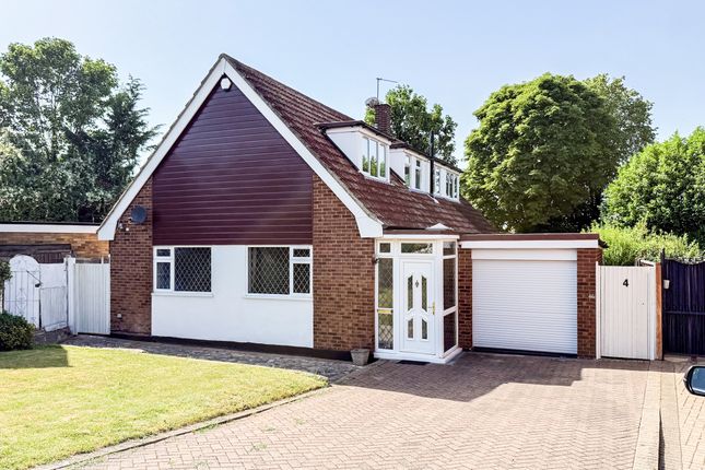 4 bed property, in Haling Park Gardens, £750,000