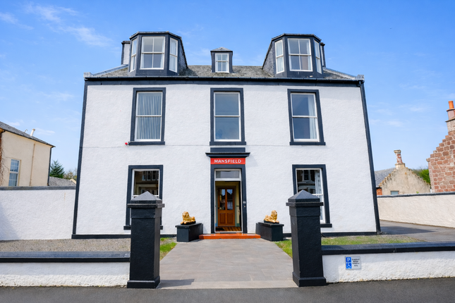 7 bed property, in The Avenue, £399,995