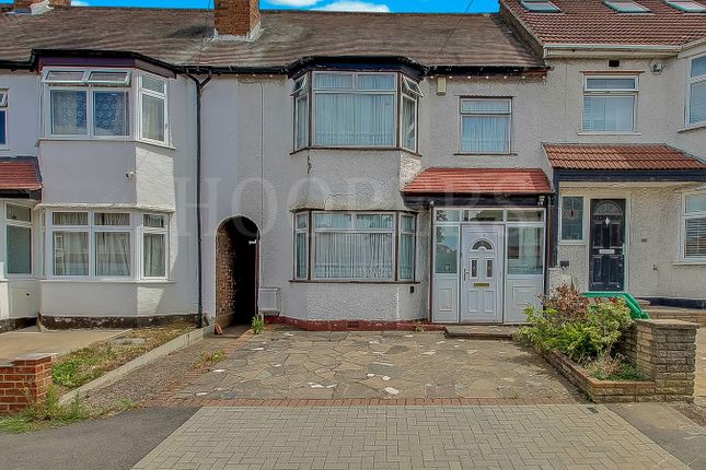 3 bed property, in Kenwyn Drive, £550,000