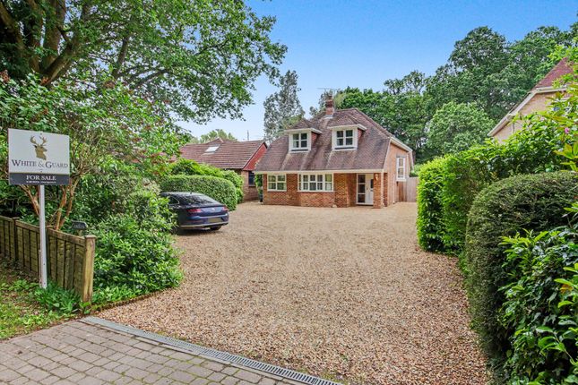 5 bed property, in Curdridge Lane, £775,000