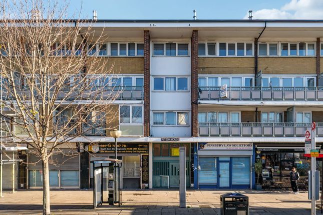 2 bed property, in 13 Ritson House, £350,000