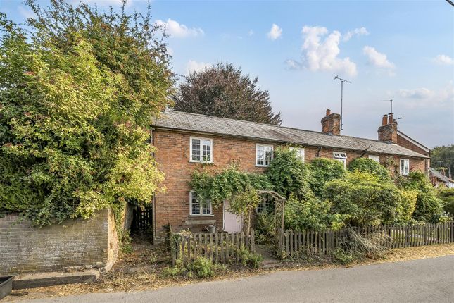3 bed property, in The Green, £385,000